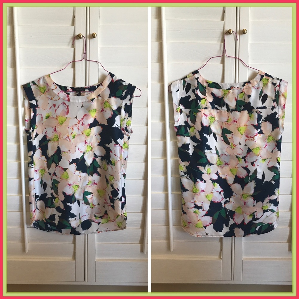 J. CREW TOP SIZE 2P SILK FLORAL BLACK LABEL CAP SPEEVE ROUNDED HEM RUNS BIG
